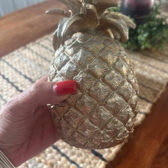 Gold Decorative Pineapple Bookend Table Decor (2) - Picture 4 of 7